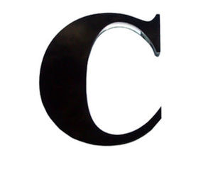 Meet your Posher, Claudia